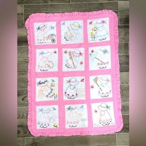Sunbonnet Sue crib quilt